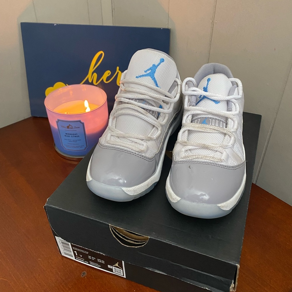Air Jordan 11 low